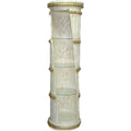 Stauraumschrank mit Ablagen mit Glas gold